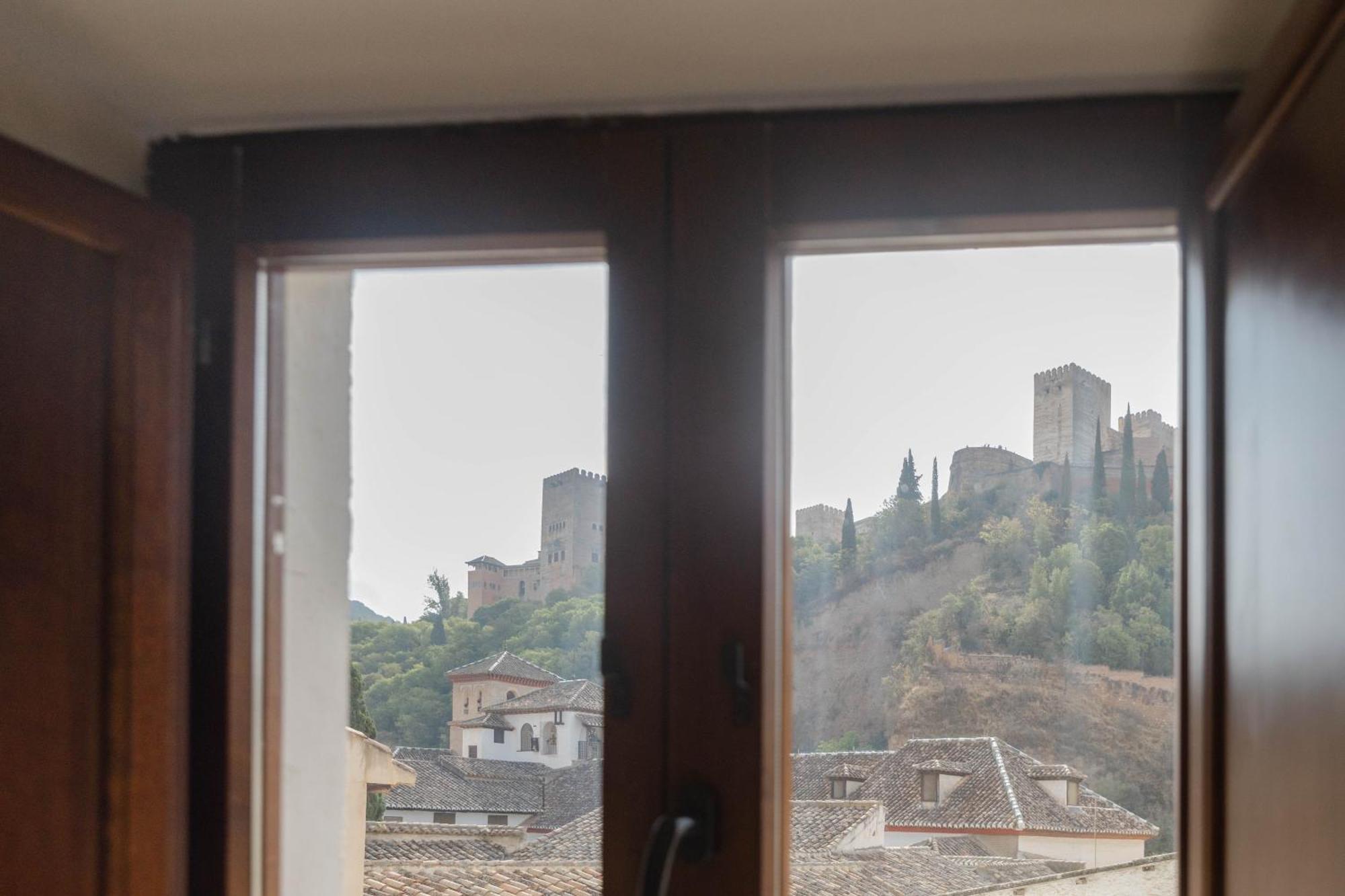 Apartamento Duplex Con Vista A La Alhambra กรานาดา ภายนอก รูปภาพ